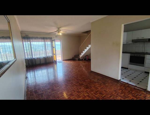 2 BEDROOM DUPLEX FOR SALE IN ESCOMBE